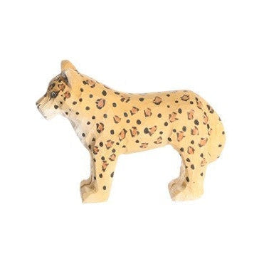 Wudimals® Leopard Wooden Figure